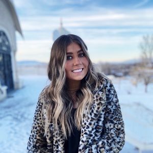 Meet your Posher, Annica